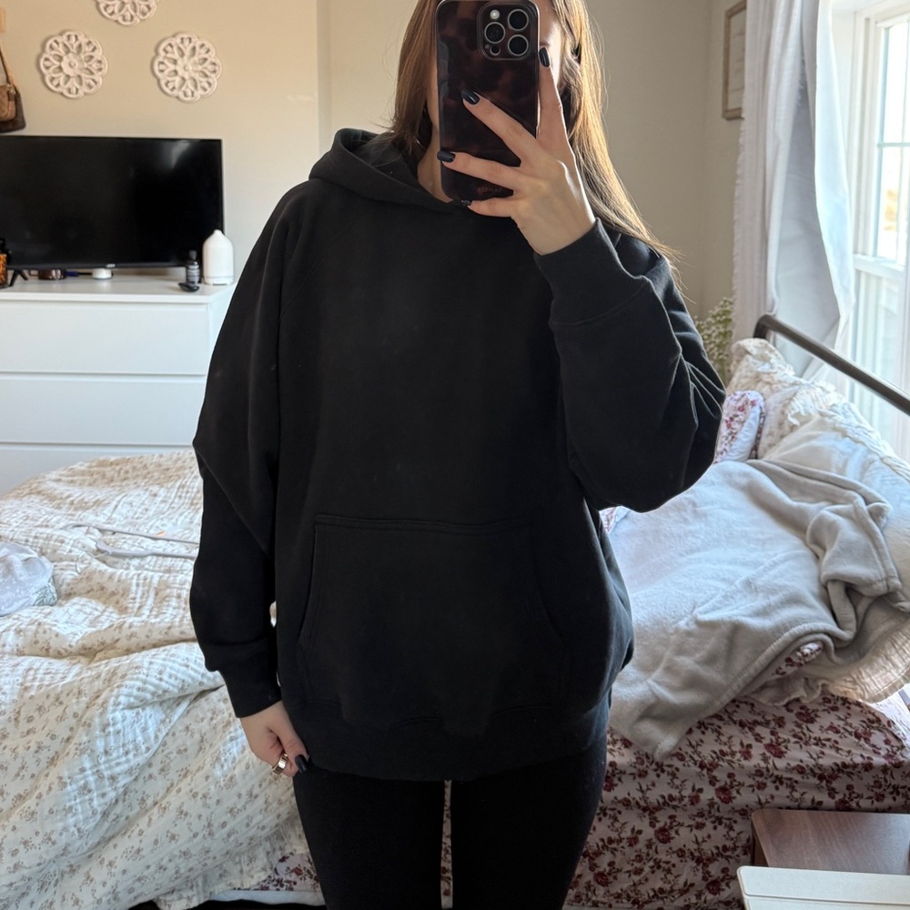 Aritzia TNA Black Hoodie